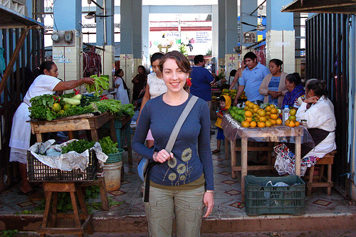 girl in market